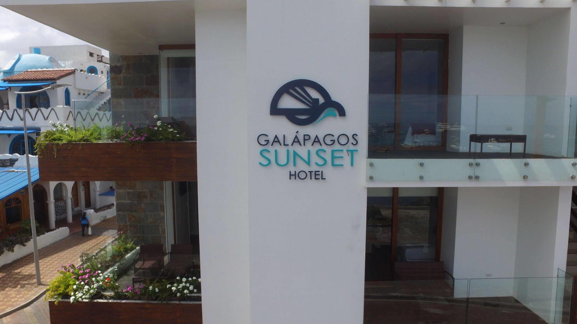 Galapagos Sunset Hotel Пуэрто-Бакерисо-Морено Экстерьер фото