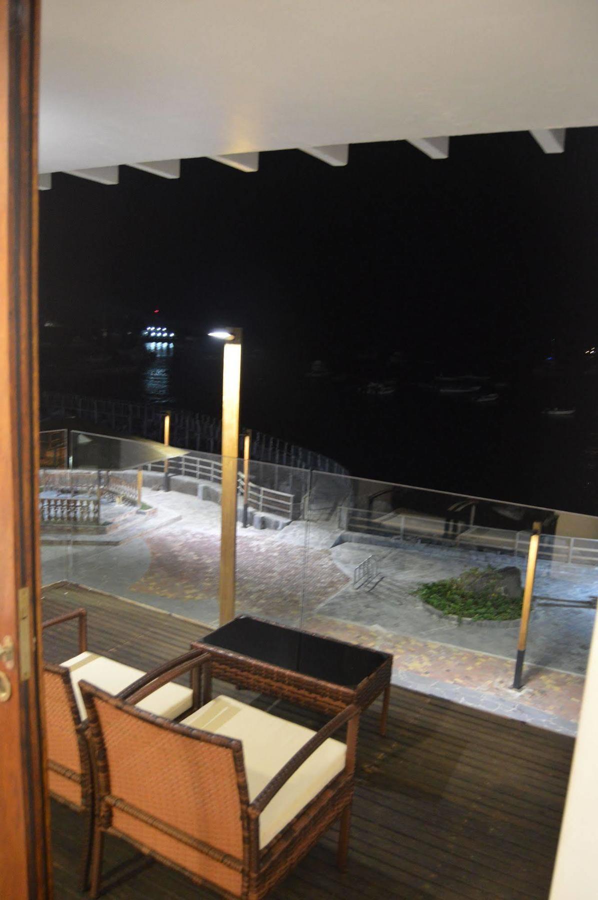 Galapagos Sunset Hotel Пуэрто-Бакерисо-Морено Экстерьер фото